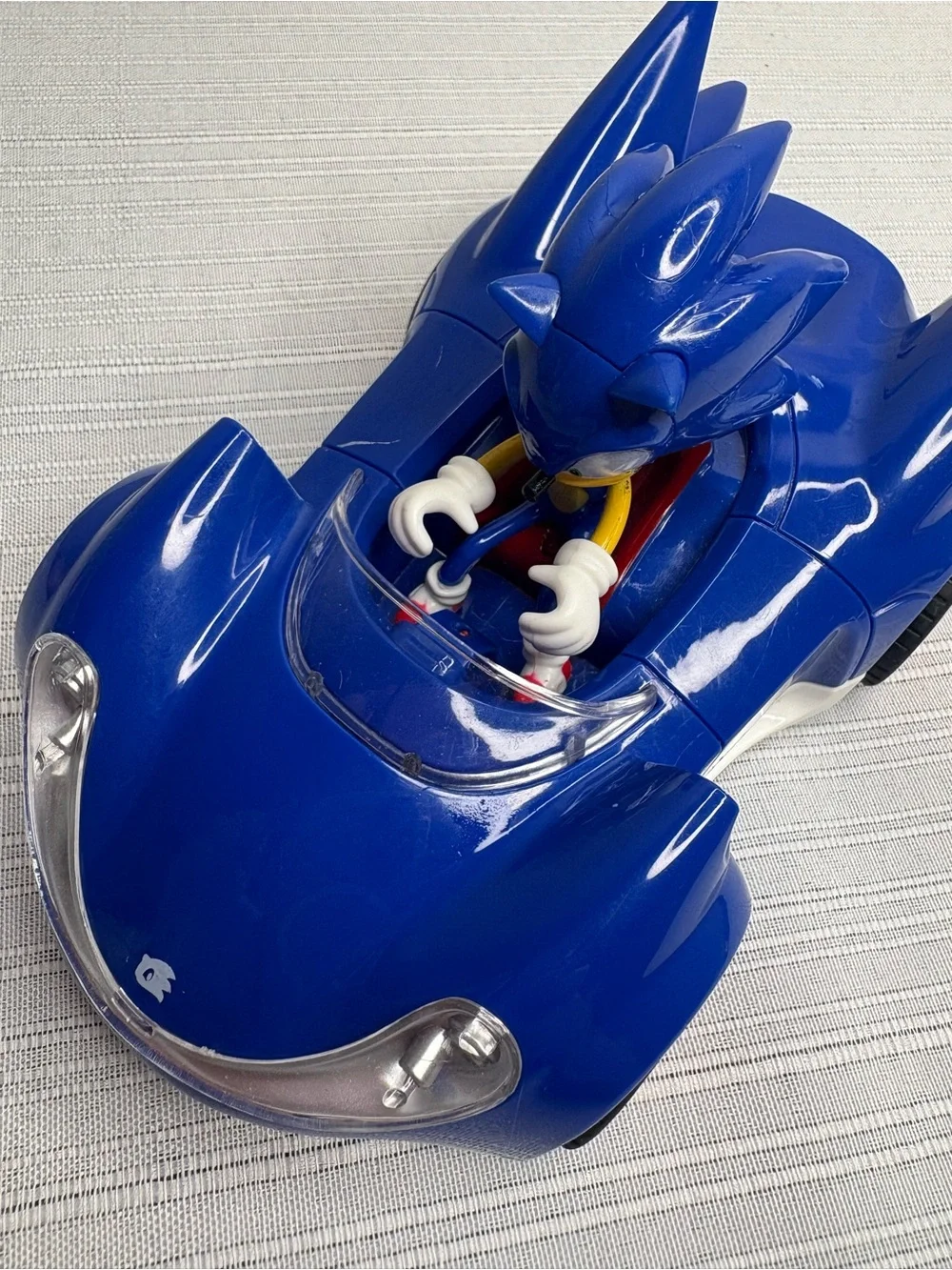Sega Sonic The Hedgehog Pull Back Car Racer NKOK 2024